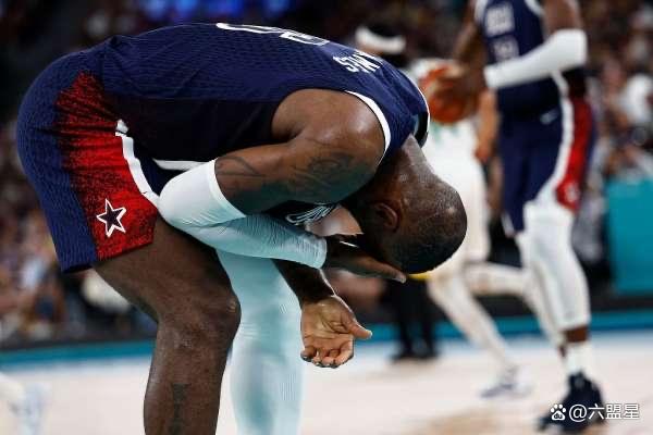 乐鱼体育亚洲官网-比赛中发生了激烈的对抗,球员们表现出坚韧不拔的精神