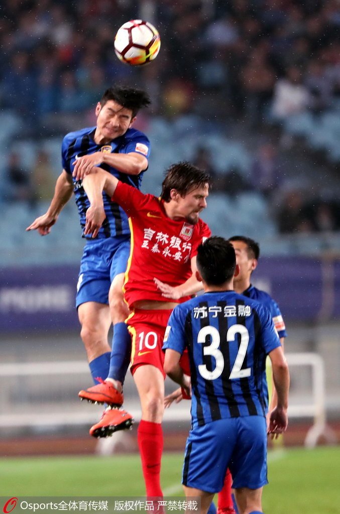 乐鱼体育网站-苏宁主场战平重庆力帆,保持不败战绩的简单介绍