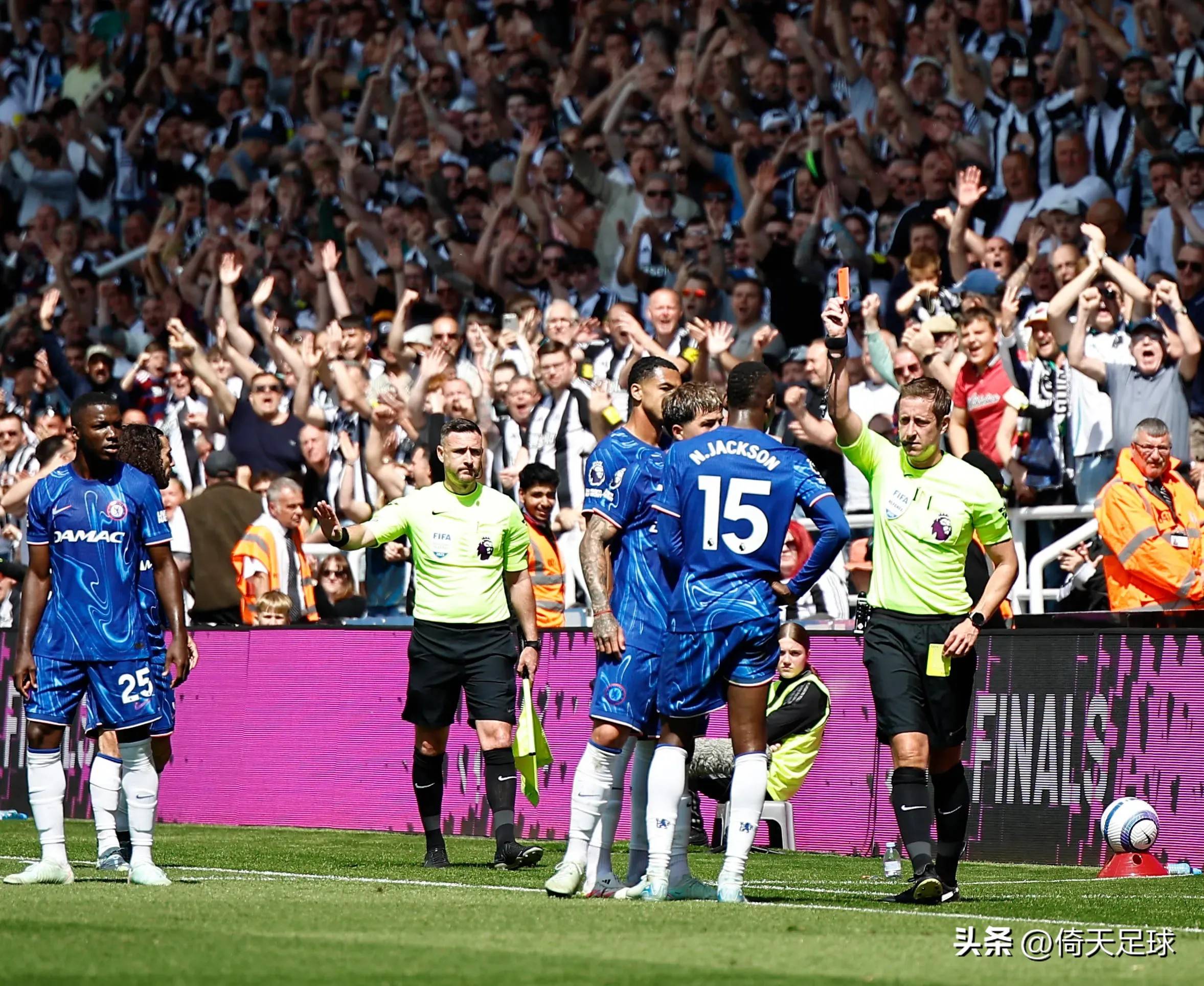 乐鱼体育投注-切尔西再获胜利，领跑欧冠小组赛