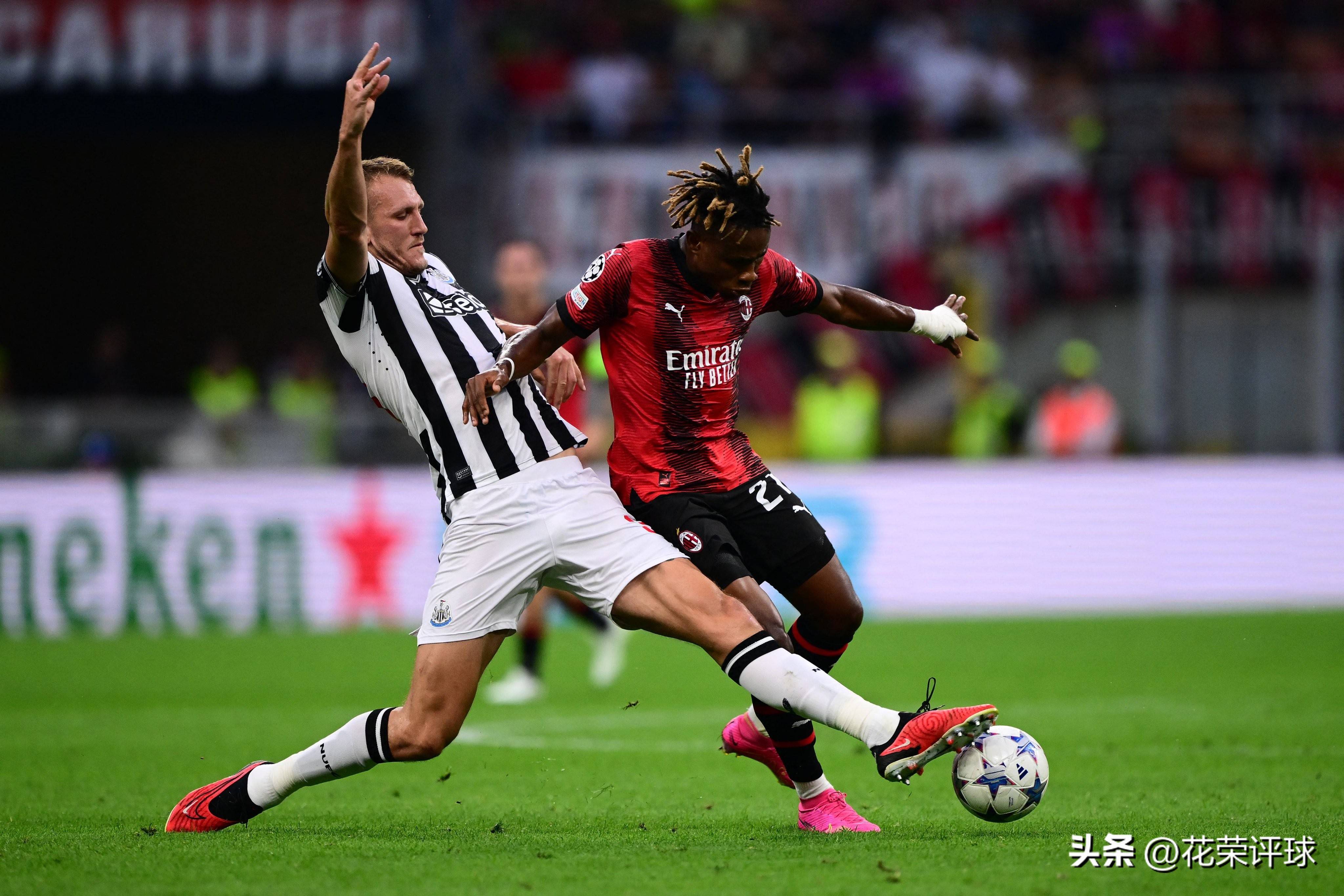 乐鱼体育平台-米兰足球俱乐部签下新晋天才球员，引发球迷狂热猜想的简单介绍