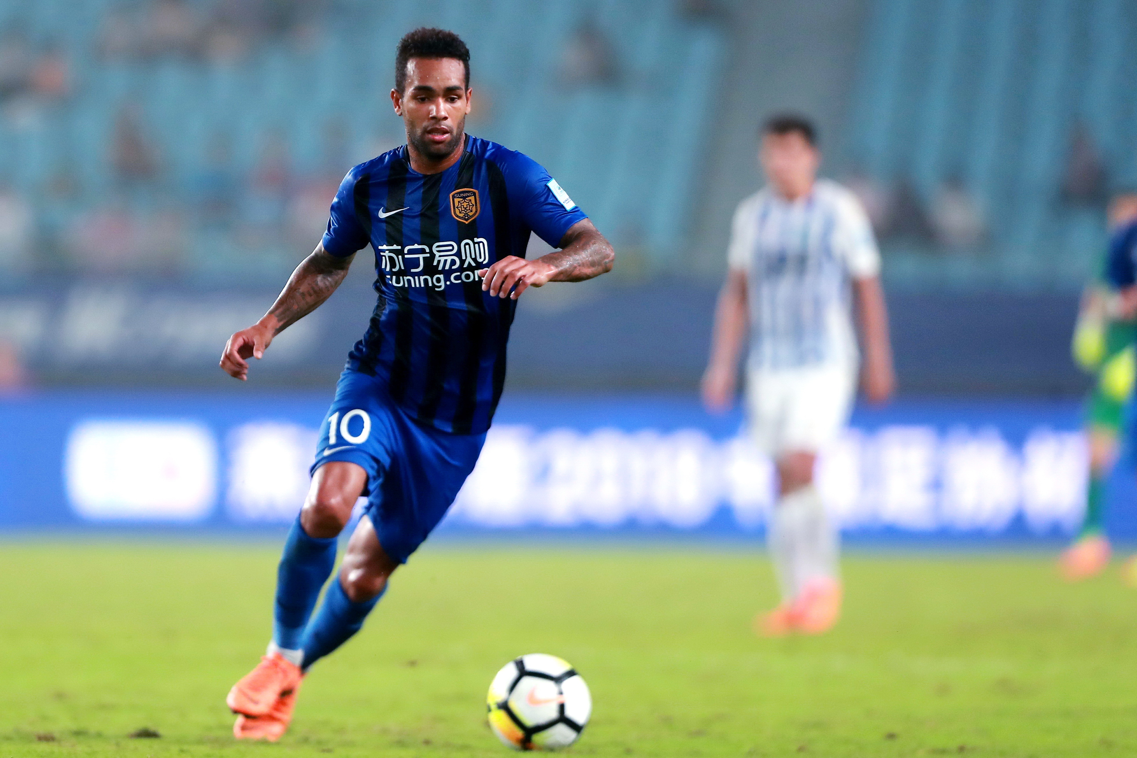 乐鱼体育网页版-江苏苏宁主场告捷,积分榜上升的简单介绍