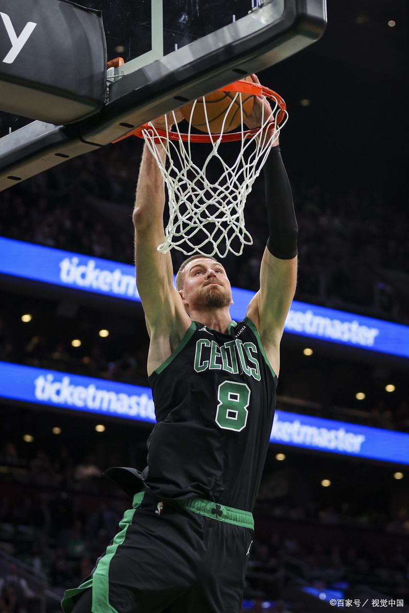 火箭客场大胜凯尔特人，豪取三连胜