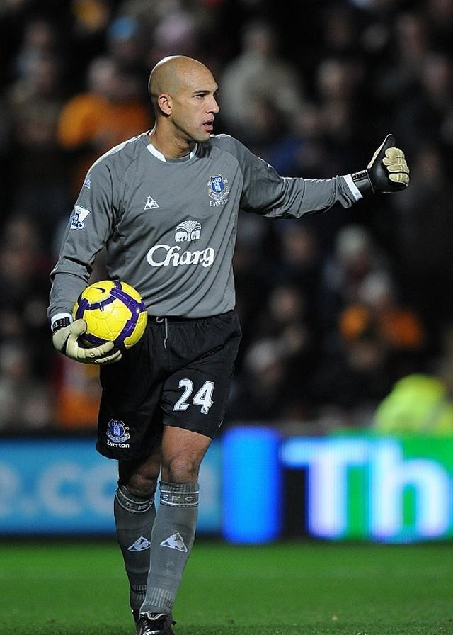 包含曼城瞄准里昂，决意获得晋级资格的词条