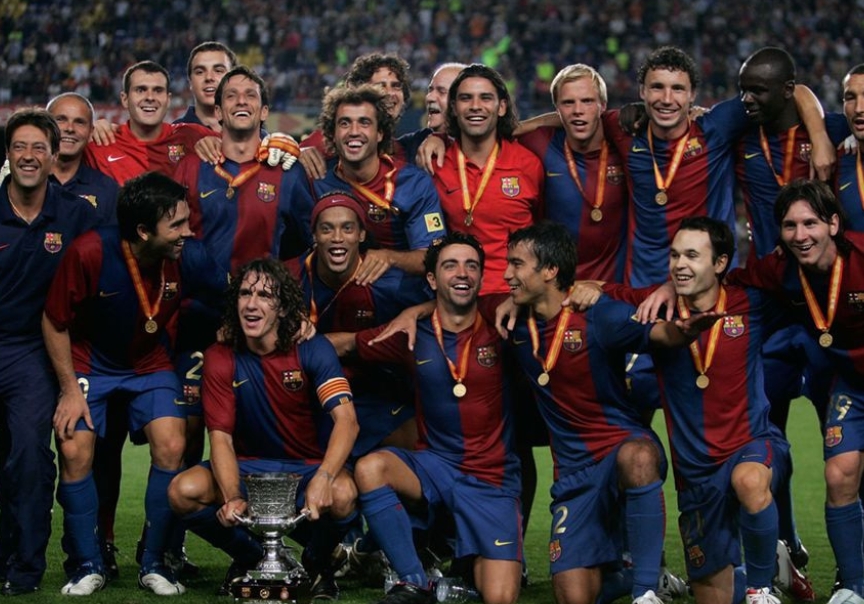 乐鱼体育娱乐-包含梦幻阵容亮相,引发球迷狂热的词条