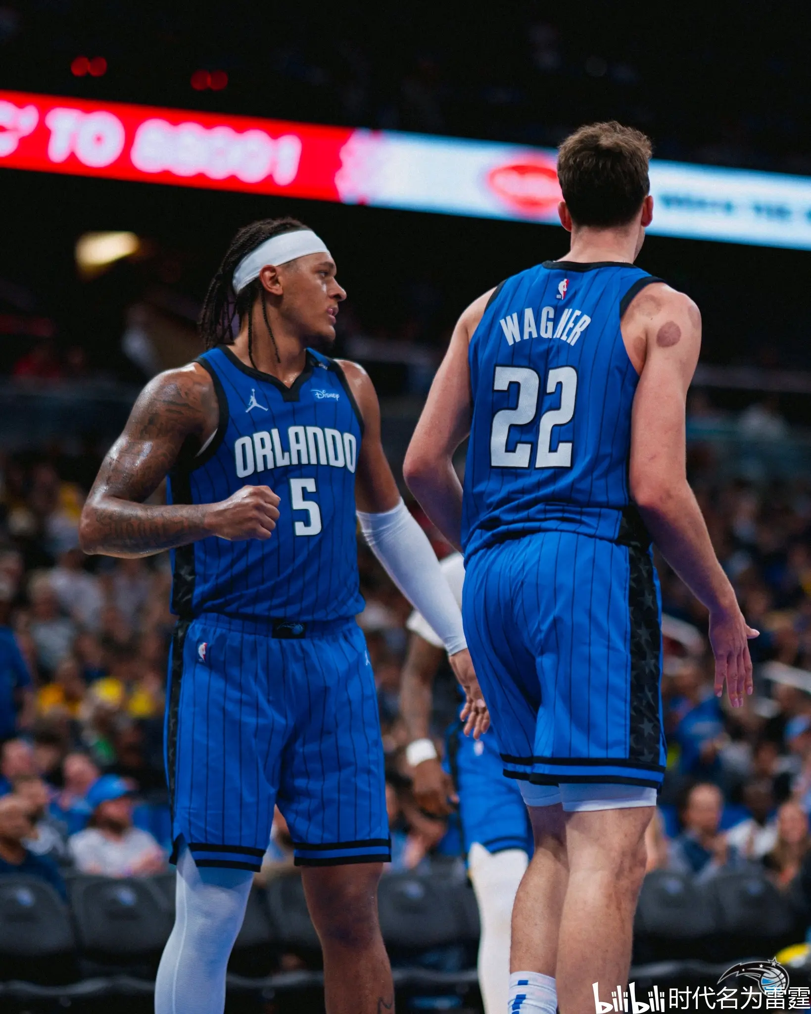 乐鱼体育注册-关于雄鹿三分险胜太阳，东部战绩居首的信息